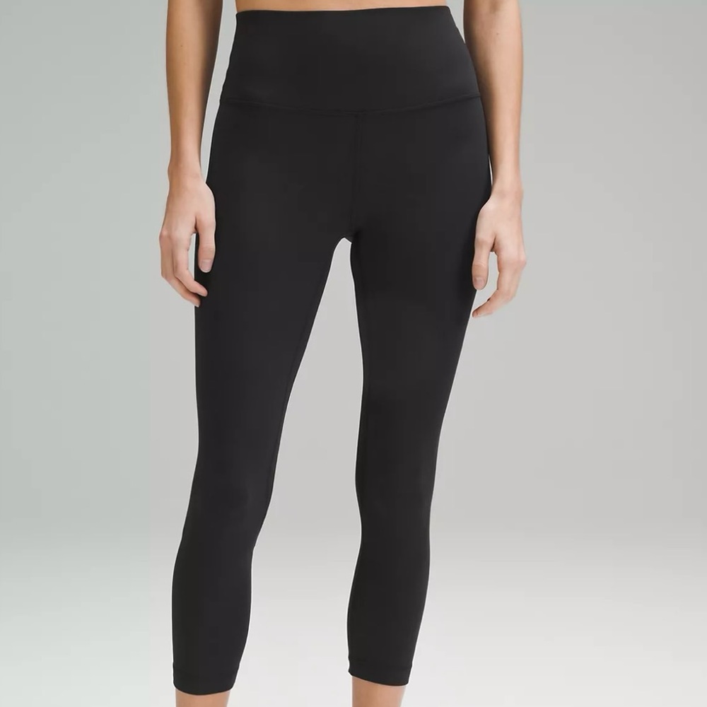 Lululemon Align Black Leggings High Rise Crop 23”; Like new